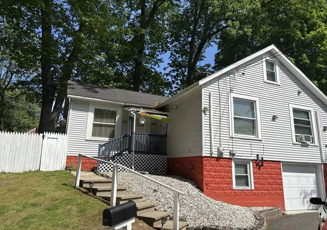 Homes for sale in Springfield, MA | 139 Tiffany St, Springfield, MA 01108 | MLS# 73521754