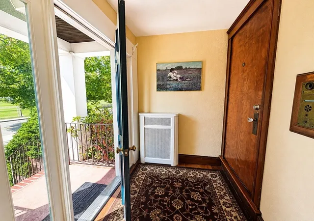Listing Photo 5 - Condo for sale in building located at 166-168 E Side Pkwy, Newton, MA 02458