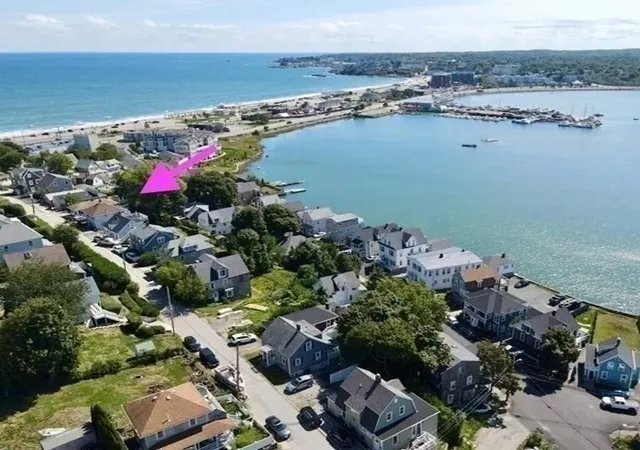 5th image of 16 Hillside Rd, Hull, MA 02045 | MLS# 73560774