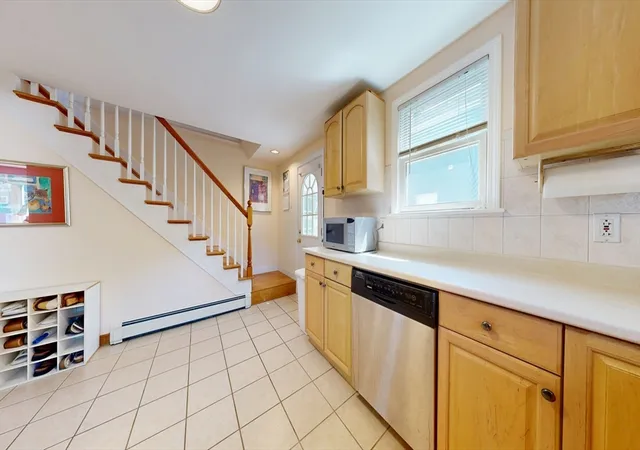 4th image of 7 Norton Rd, Lexington, MA 02420 | MLS# 73557004