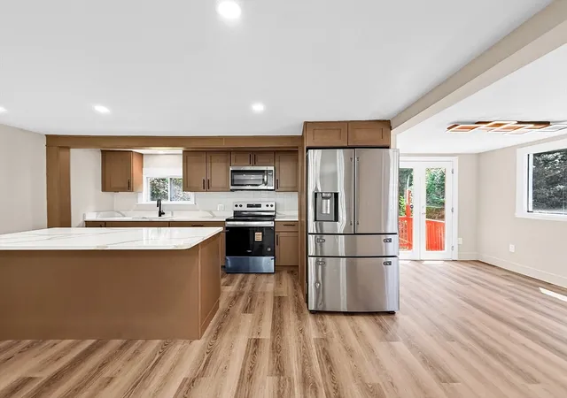 Photo 3 of Sale Pending at 89 Goodale St, Haverhill, MA 01830 | MLS# 73560216 | Listing updated on 2026-09-12