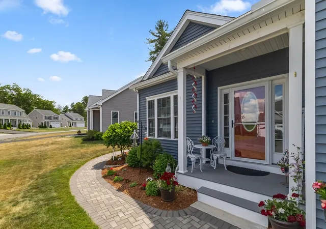Photo 2 of Condo for sale at 59 Tea Party Dr #59, Uxbridge, MA 01569 | MLS# 73551672 | Listing updated on 2026-09-15