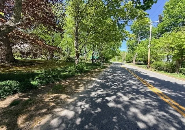 4th image of 40 Great Neck Rd, East Wareham, MA 02538 | MLS# 73522445