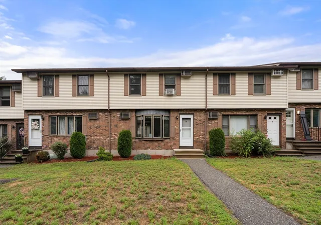 Homes for sale in Chicopee, MA | 340 Dale St #H, Chicopee, MA 01013 | MLS# 73543435