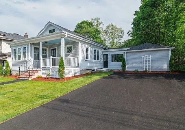 Homes for sale in Stoughton, MA | 1388 Central St, Stoughton, MA 02072 | MLS# 73531258