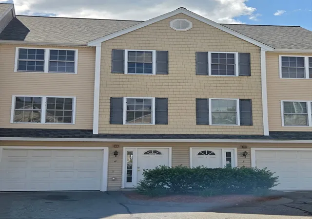 Homes for sale in Lowell, MA | 417 Hildreth Street #6, Lowell, MA 01850 | MLS# 73530543
