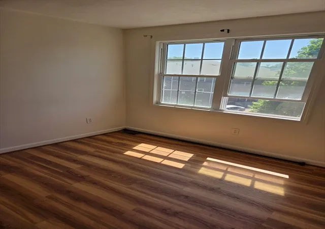 Homes for sale in Lowell, MA | 417 Hildreth Street #6, Lowell, MA 01850 | MLS# 73530543