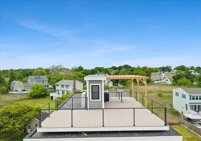 Homes for sale in Quincy, MA | 153 Edgewater Dr, Quincy, MA 02169 | MLS# 73529083