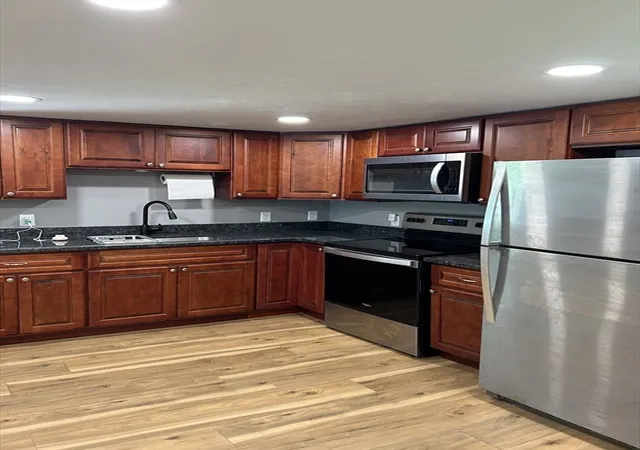 Photo 4 of Single family home for sale at 468 Podunk Rd, East Brookfield, MA 01515 | MLS# 73564537 | Listing updated on 2026-10-01