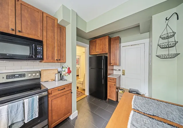 Listing Photo 5 - Condo for sale in Strathmore Heights Condominium located at 155 Strathmore, Boston, MA 02135 - Unit #12A