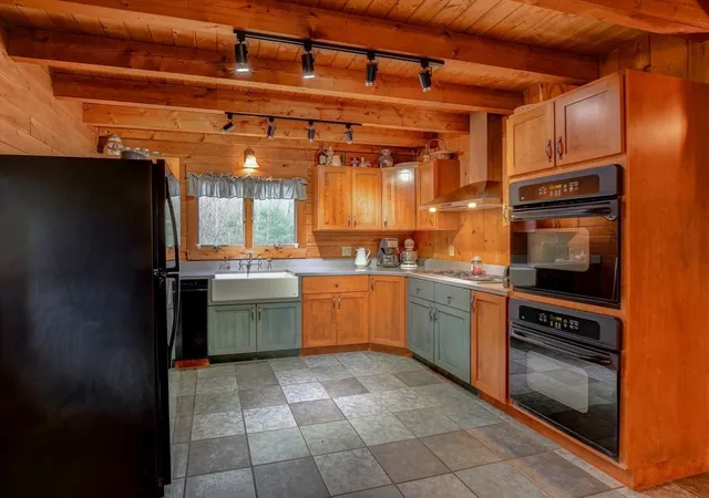4th image of 23 Dana Rd, Petersham, MA 01366 | MLS# 73531529