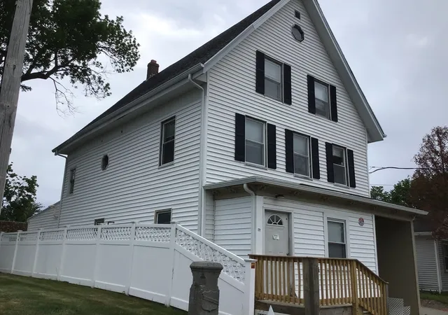 Photo 1 of Sale Pending at 48 Sea St, Weymouth, MA 02191 | MLS# 73542363 | Listing updated on 2026-09-02
