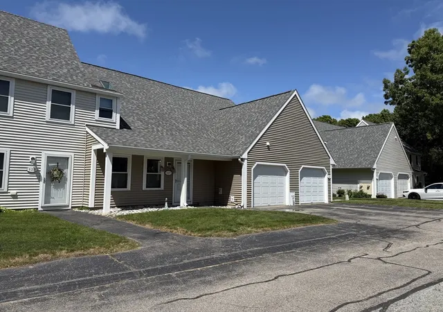 Homes for sale in Marshfield, MA | 47 Old Colony Lane #127, Marshfield, MA 02050 | MLS# 73527849