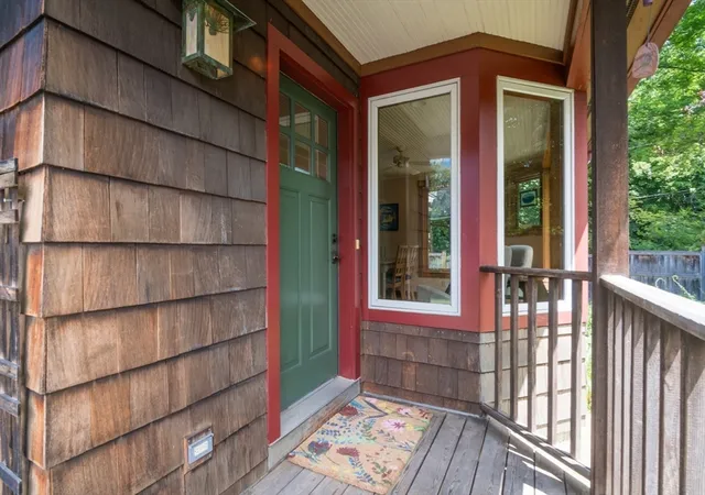 4th image of 17 Florence Rd, Florence, MA 01062 | MLS# 73536477