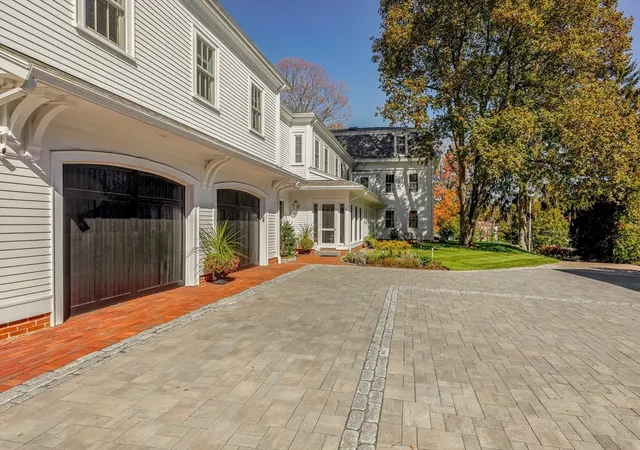 3rd image of 51 High St, Newburyport, MA 01950 | MLS# 73476790