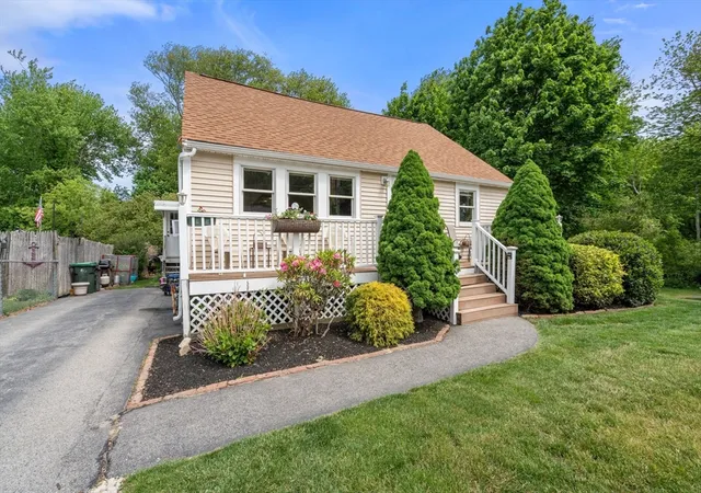 Homes for sale in Marshfield, MA | 1080 Ocean St, Marshfield, MA 02050 | MLS# 73525893