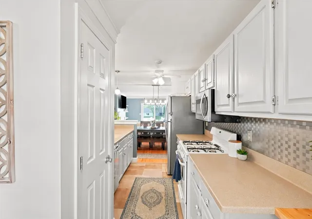 3rd image of 2 Chapman Pl #2, Leominster, MA 01453 | MLS# 73553142