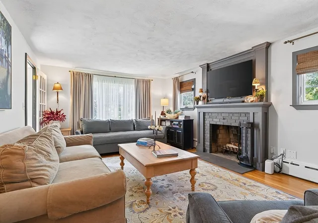 Photo 3 of Single family home for sale at 6 Winthrop Dr, Attleboro, MA 02703 | MLS# 73565548 | Listing updated on 2026-09-01