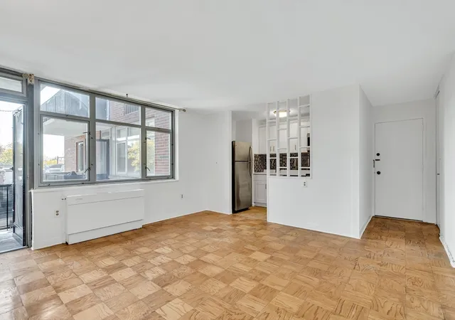 2nd image of 125 Trapelo Road #12, Belmont, MA 02478 | MLS# 73561356