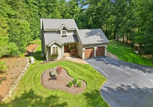 5th image of 182 High St, Carver, MA 02330 | MLS# 73567013