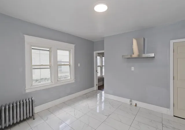 5th image of 239-241 Oak Grove Ave, Springfield, MA 01109 | MLS# 73560524