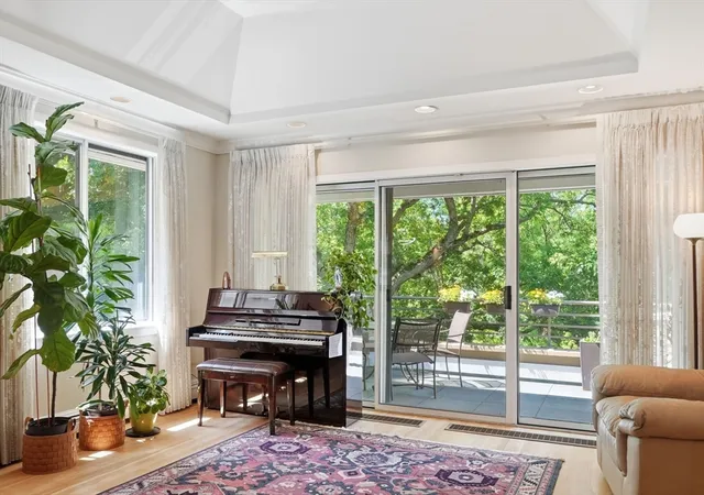 5th image of 232 Allandale Rd #3A, Chestnut Hill, MA 02467 | MLS# 73533700