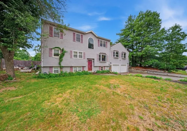 3rd image of 12 Harjean Rd, Billerica, MA 01821 | MLS# 73548221