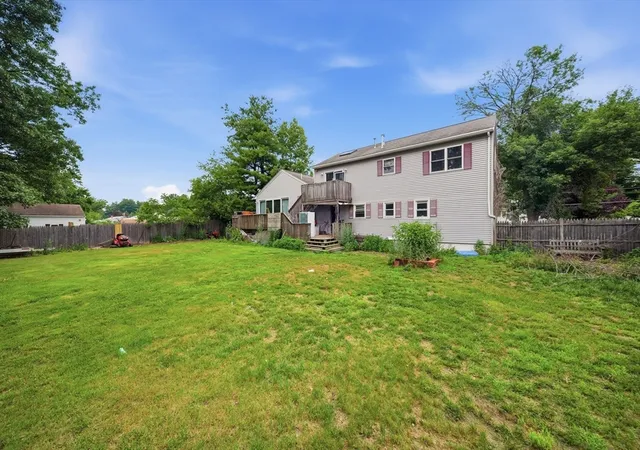 4th image of 12 Harjean Rd, Billerica, MA 01821 | MLS# 73548221
