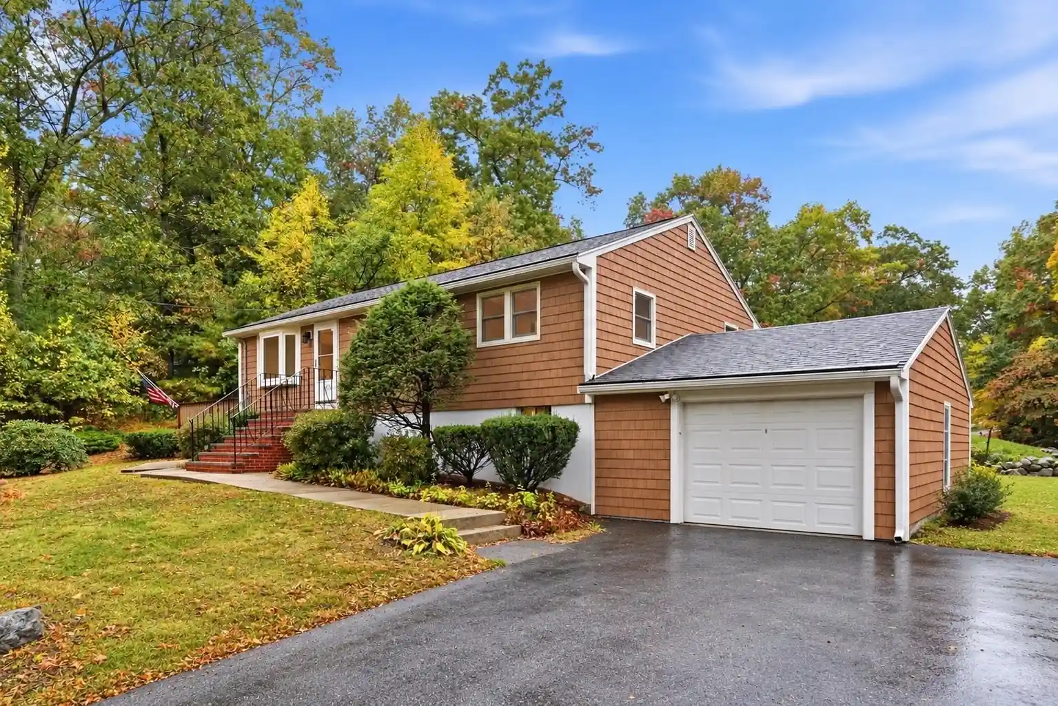 Single family home for sale at 83 Thurlow St, Georgetown, MA 01833 | MLS# 73592539