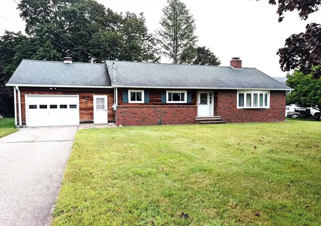 1st image of 7 Allen St, West Brookfield, MA 01585 | MLS# 73568286