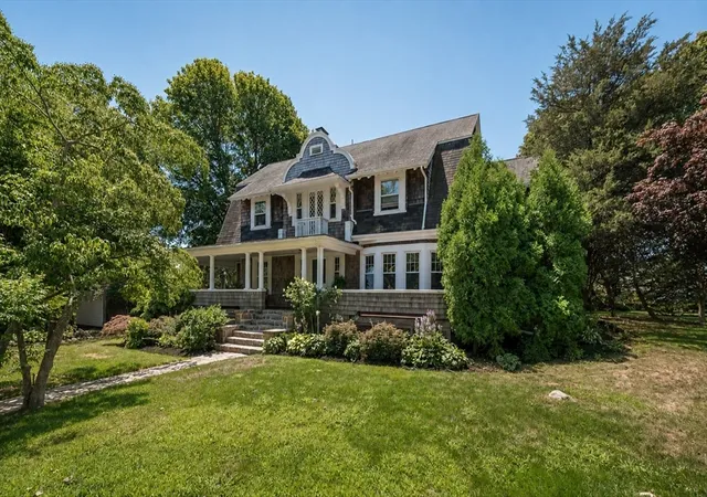 4th image of 8 Brier Rd, Gloucester, MA 01930 | MLS# 73567880