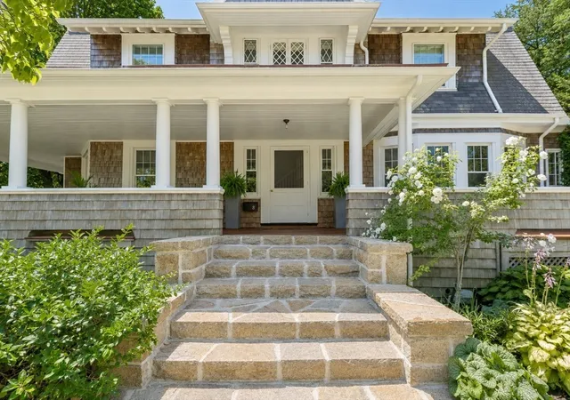 5th image of 8 Brier Rd, Gloucester, MA 01930 | MLS# 73567880
