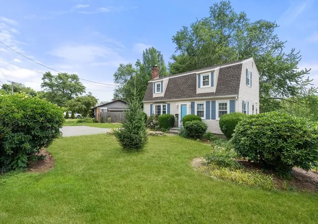 image of 102 Cherry St, Framingham, MA 01701 | MLS# 73550657