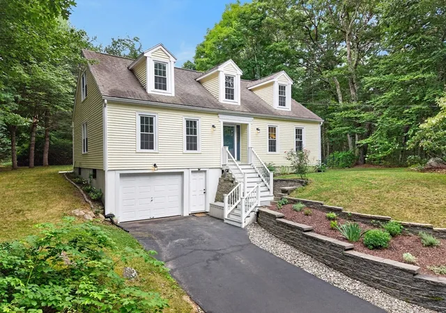 Single family home for sale at 81 Moon Hl Rd, Northbridge, MA 01534 | MLS# 73563666