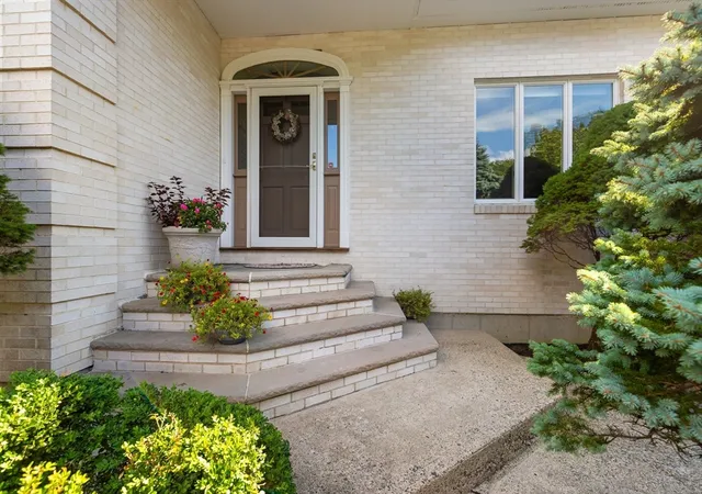 Photo 3 of Single family home for sale at 66 Nells Pond Rd, Lynn, MA 01904 | MLS# 73564444 | Listing updated on 2026-09-18