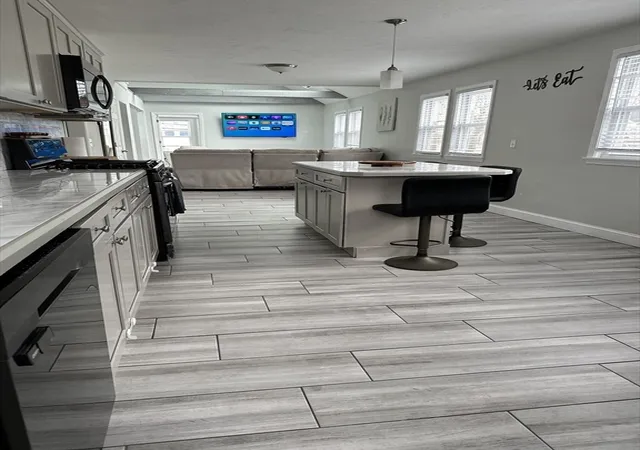 4th image of 36 Lexington Ave, Cambridge, MA 02136