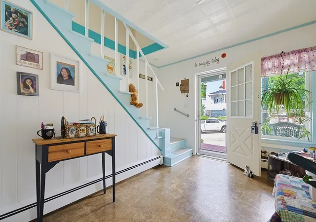 4th image of 36 Laurier St, Worcester, MA 01603 | MLS# 73555818