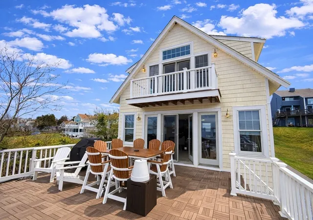3rd image of 57 Summit Ave, Swansea, MA 02777 | MLS# 73496111