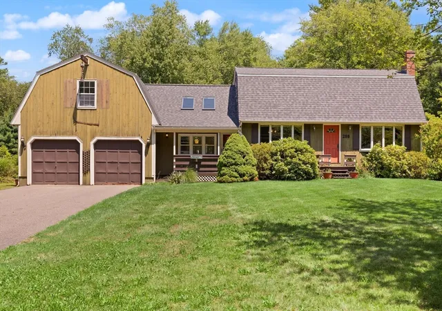 1st image of 258 Warren St W, Raynham, MA 02767 | MLS# 73552435