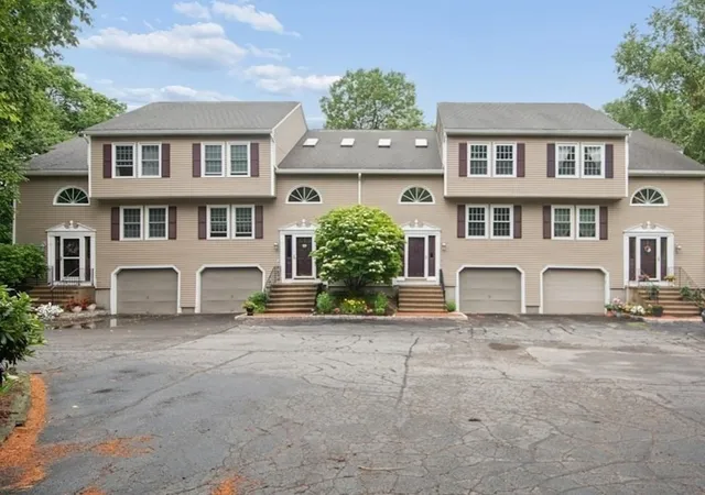Homes for sale in Sutton, MA | 4 Herbert Dr #B, Sutton, MA 01590 | MLS# 73545661