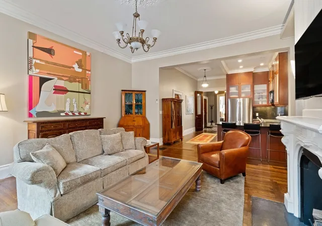 2nd image of 128 Marlborough Street #2, Boston, MA 02116 | MLS# 73490217