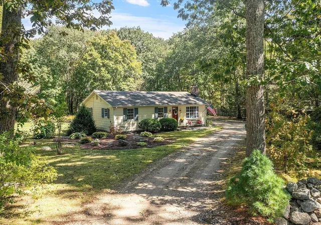 Homes for sale in Barre, MA | 25 Old Coach Rd, Barre, MA 01005 | MLS# 73528816