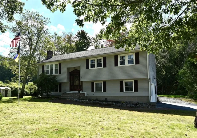 1st image of 27 Ferncroft Rd, Tewksbury, MA 01876 | MLS# 73541297