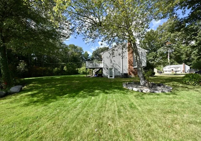 4th image of 27 Ferncroft Rd, Tewksbury, MA 01876 | MLS# 73541297