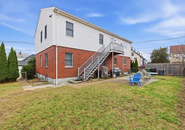 2nd image of 4-6 Jensen, Watertown, MA 02472