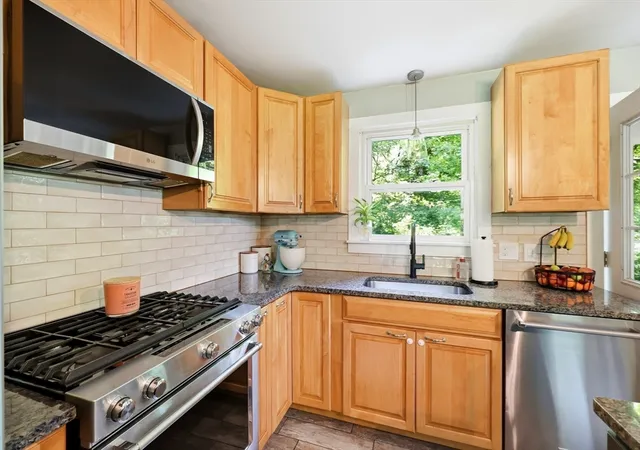 Photo 3 of Sale Pending at 21 Goss Hill Rd, Huntington, MA 01050 | MLS# 73567758 | Listing updated on 2026-09-03