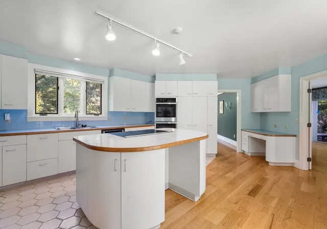 Photo 4 of Sale Pending at 110 Northfield Rd, Lunenburg, MA 01462 | MLS# 73562578 | Listing updated on 2026-10-02
