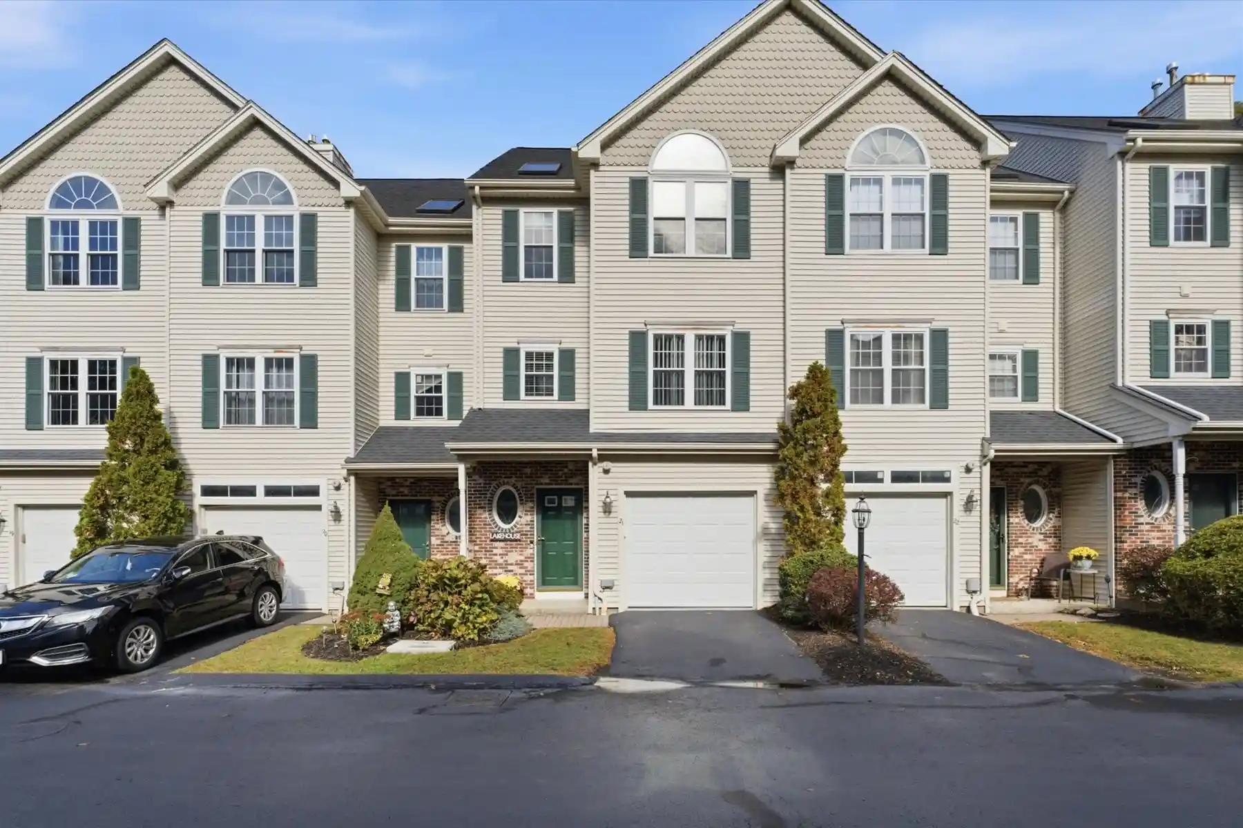 Condo for sale at 67 N Quinsigamond Ave #21, Shrewsbury, MA 01545 | MLS# 73590947
