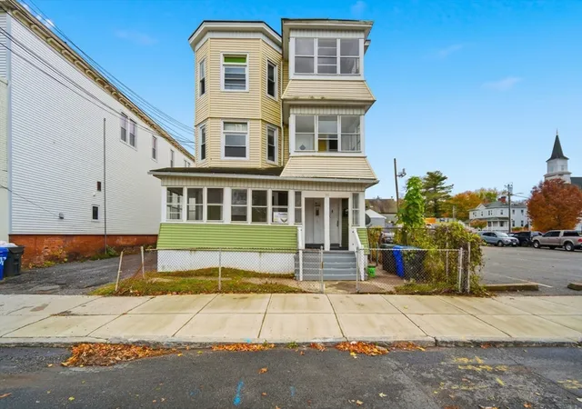 Homes for sale in Springfield, MA | 201 Main St, Springfield, MA 01151 | MLS# 73526948