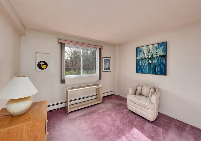 image of 3 Birchwood Pt, Amesbury, MA 01913